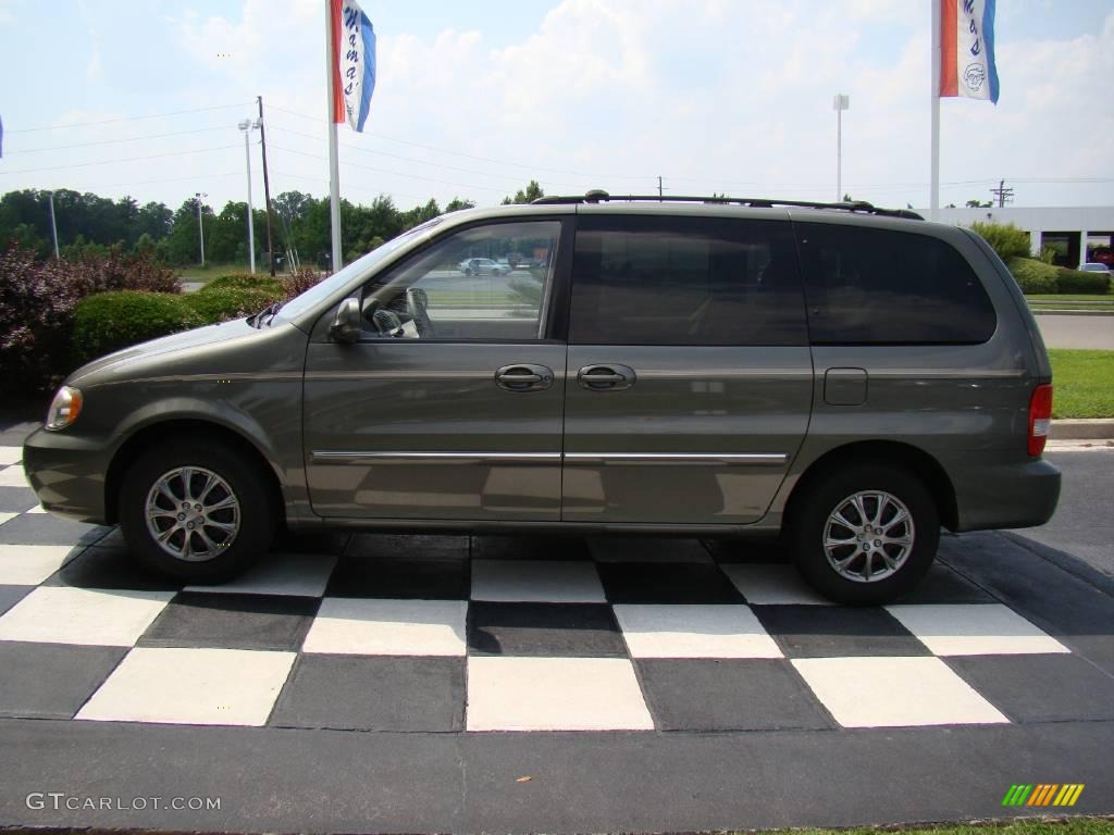 Sage Green Metallic Kia Sedona