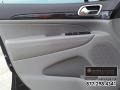Brilliant Black Crystal Pearl - Grand Cherokee Laredo Photo No. 17