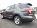 2017 Magnetic Ford Explorer XLT 4WD  photo #7