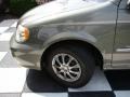 2005 Sage Green Metallic Kia Sedona LX  photo #32