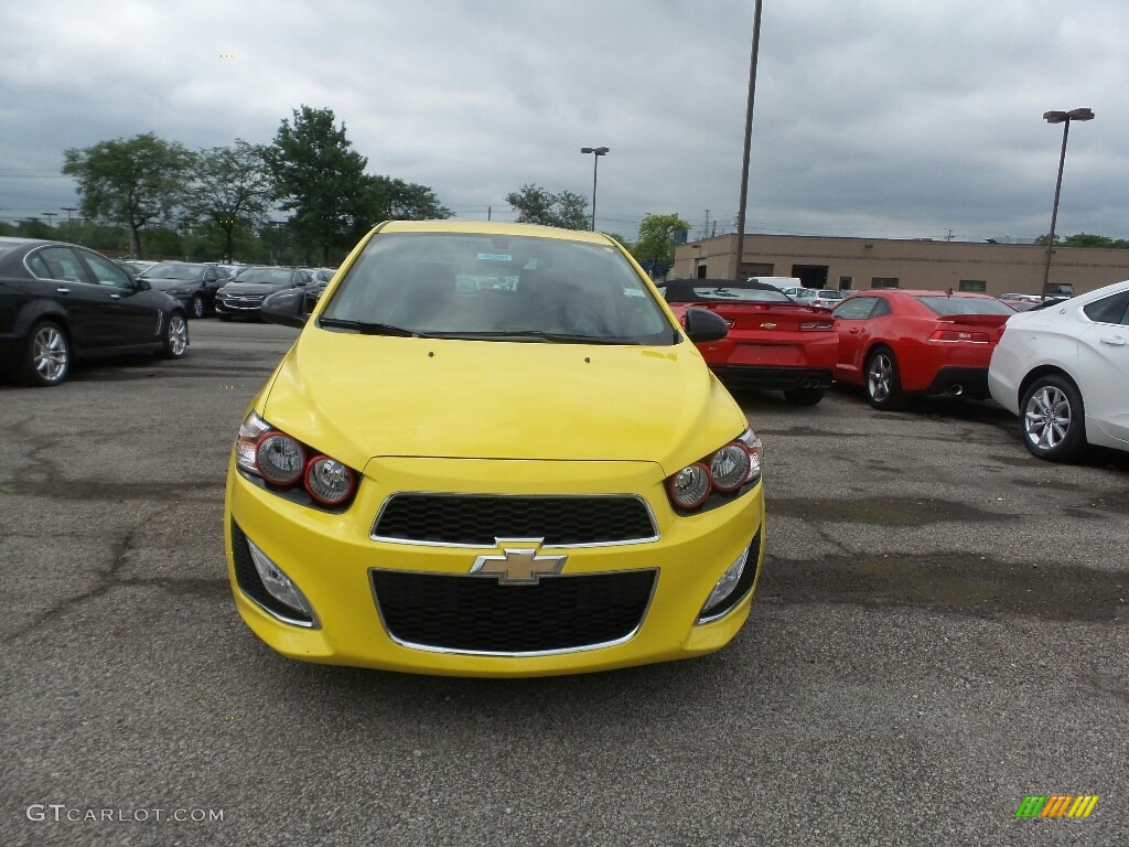2016 Sonic RS Hatchback - Bright Yellow / RS Jet Black photo #2