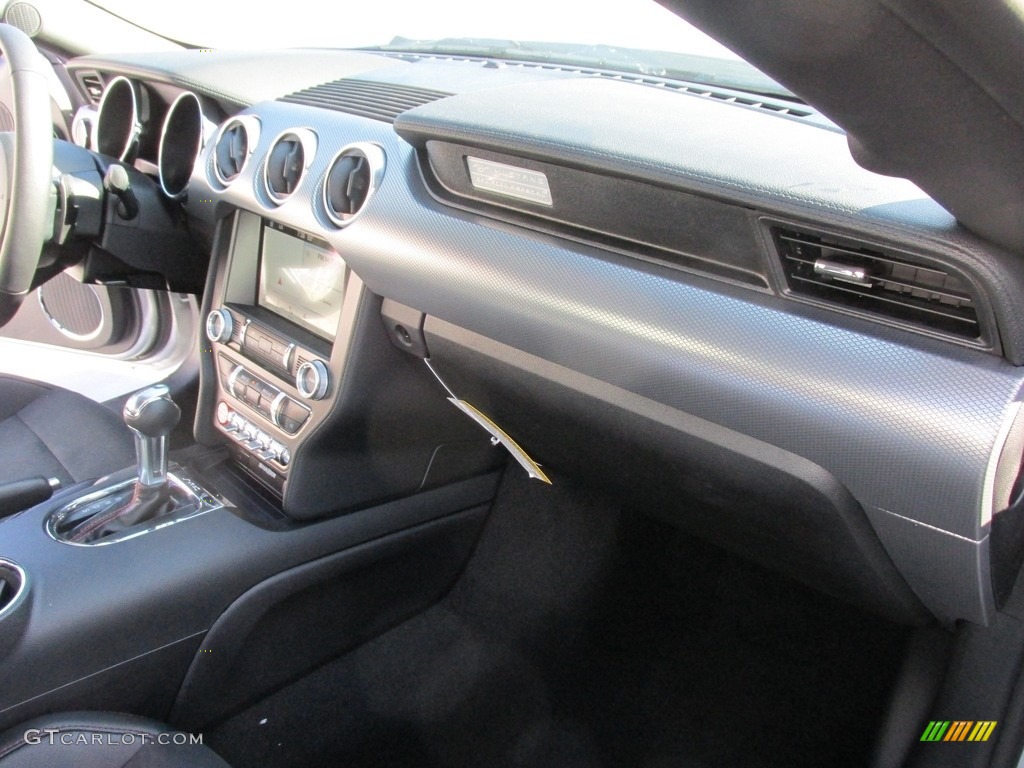 2017 Mustang GT California Speical Coupe - Ingot Silver / California Special Ebony Leather/Miko Suede photo #17