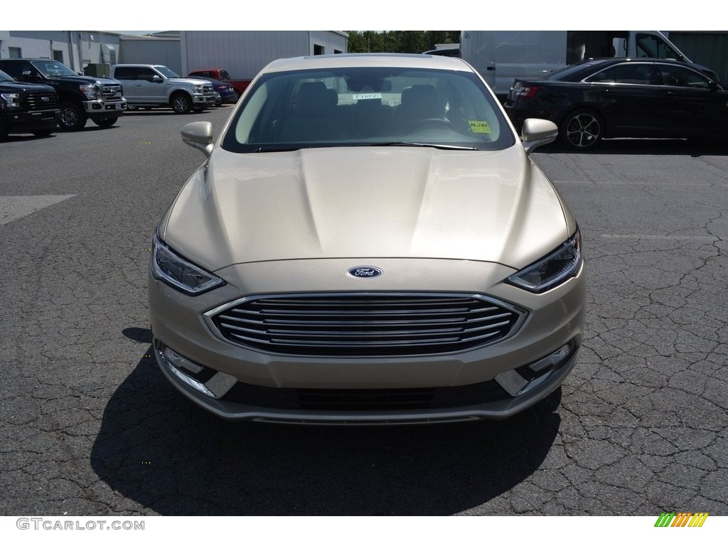 2017 Fusion SE - White Gold / Medium Light Stone photo #4