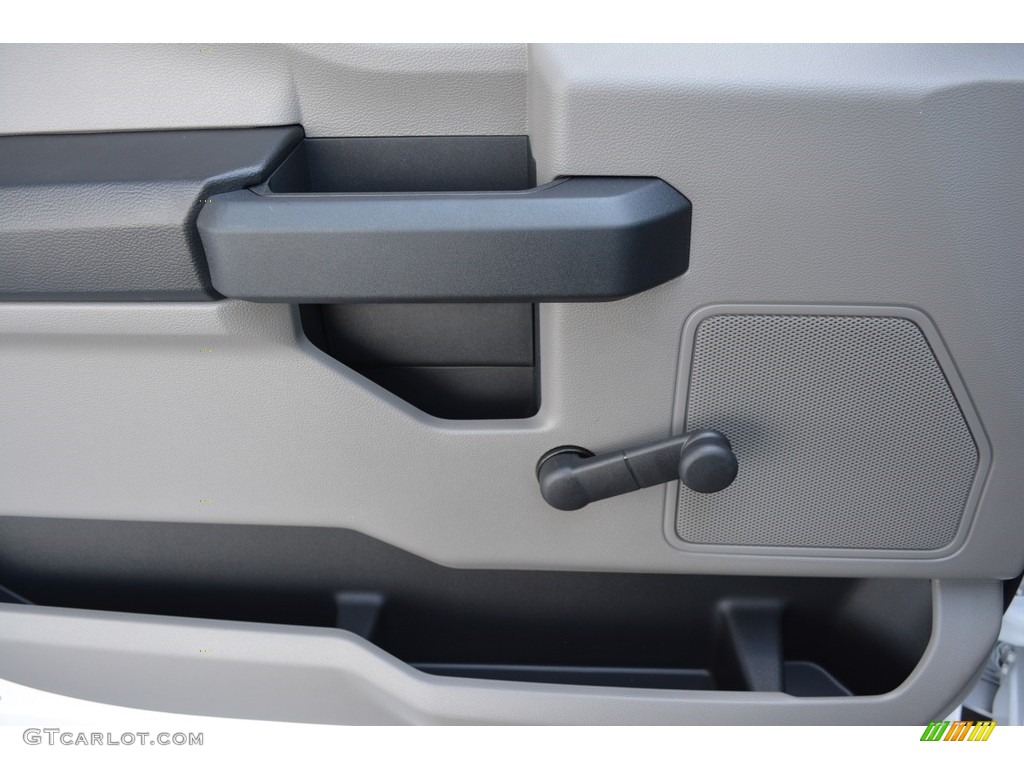 2016 F150 XL Regular Cab - Oxford White / Medium Earth Gray photo #5