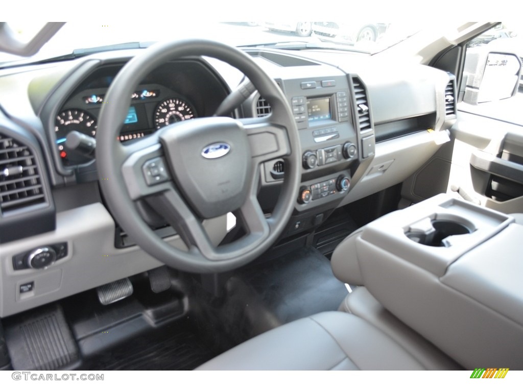 2016 F150 XL Regular Cab - Oxford White / Medium Earth Gray photo #7