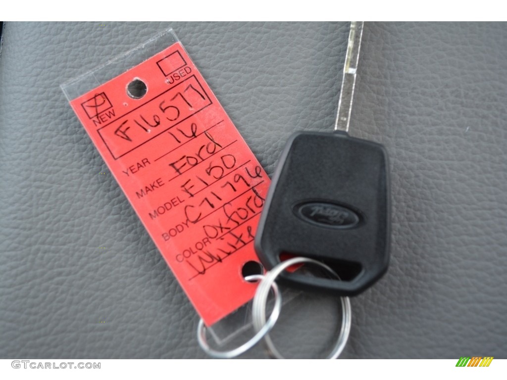 2016 F150 XL Regular Cab - Oxford White / Medium Earth Gray photo #14