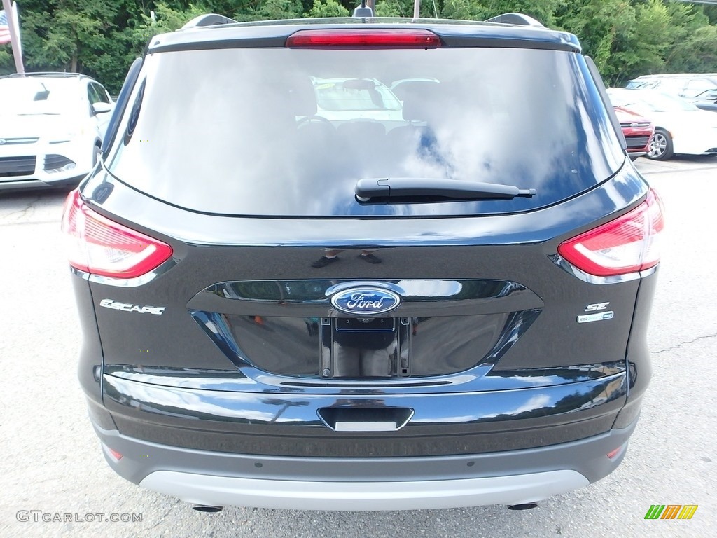 2014 Escape SE 2.0L EcoBoost 4WD - Tuxedo Black / Charcoal Black photo #3