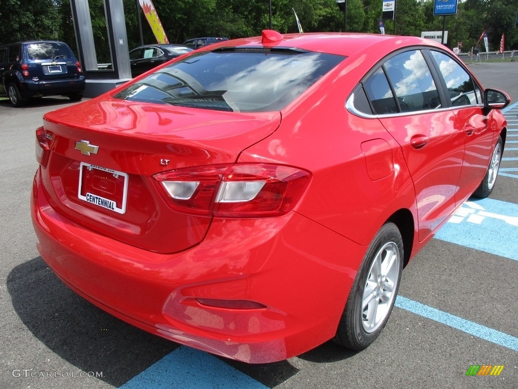 2016 Cruze LT Sedan - Red Hot / Jet Black photo #6