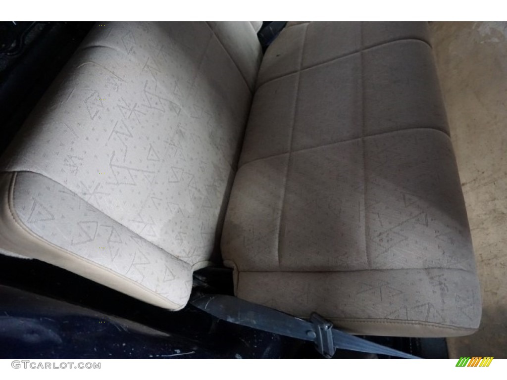 2002 Wrangler X 4x4 - Patriot Blue Pearl / Camel Beige photo #20