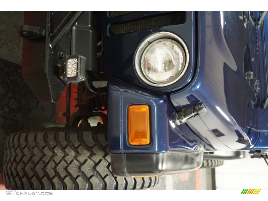 2002 Wrangler X 4x4 - Patriot Blue Pearl / Camel Beige photo #45