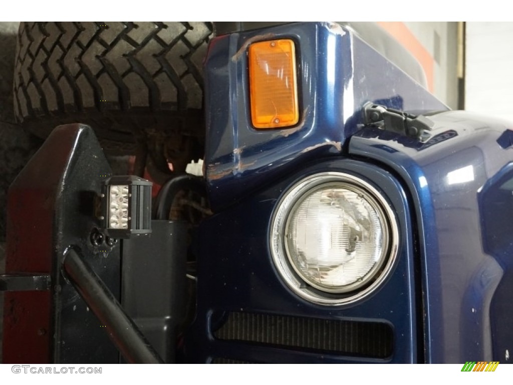 2002 Wrangler X 4x4 - Patriot Blue Pearl / Camel Beige photo #46