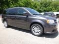 Granite Crystal Metallic - Grand Caravan SXT Photo No. 8