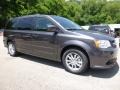 2016 Granite Crystal Metallic Dodge Grand Caravan SXT  photo #8