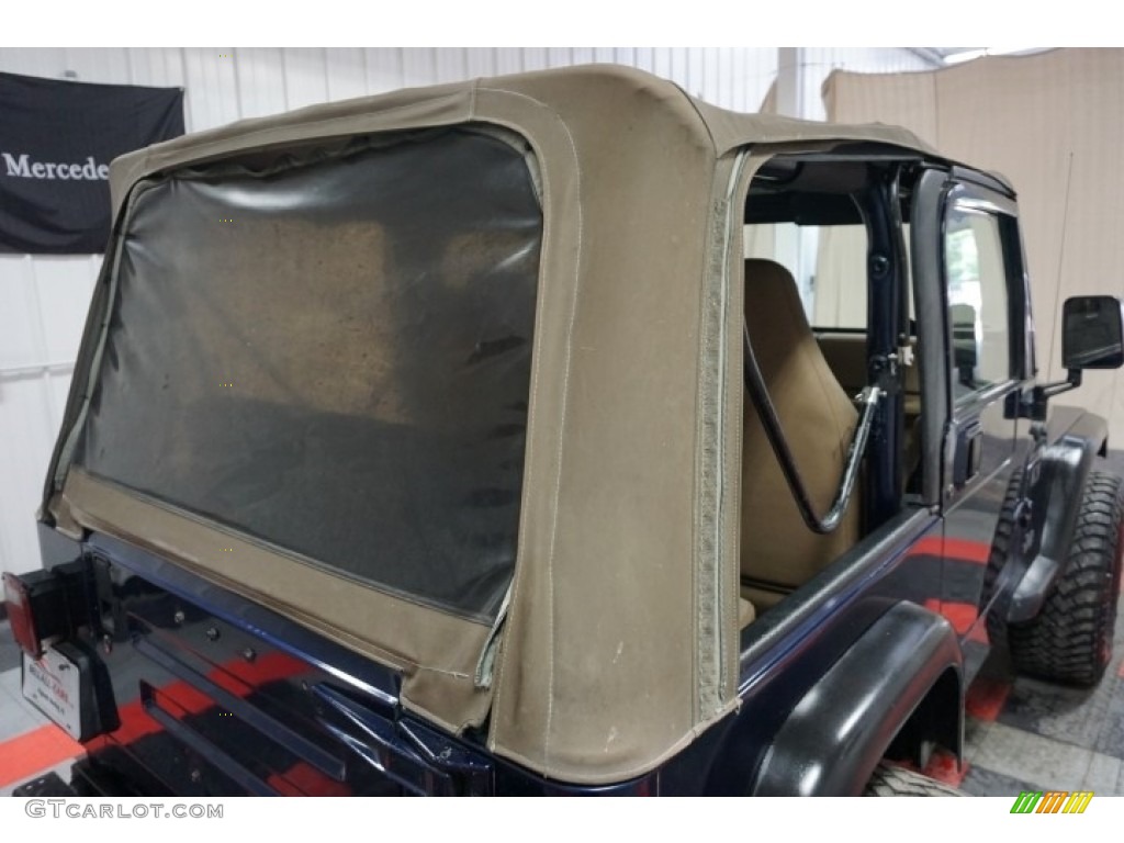 2002 Wrangler X 4x4 - Patriot Blue Pearl / Camel Beige photo #91