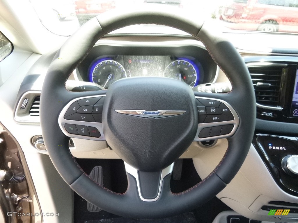 2017 Pacifica Touring L Plus - Molten Silver / Black/Alloy photo #16