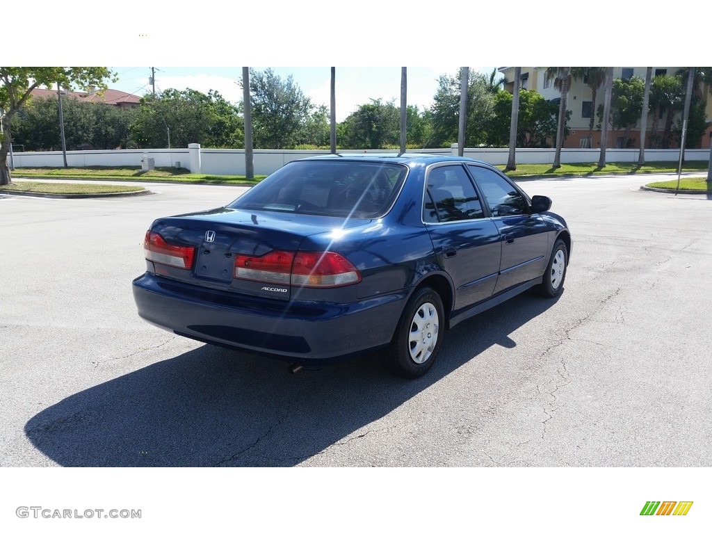 2002 Accord VP Sedan - Eternal Blue Pearl / Quartz Gray photo #5