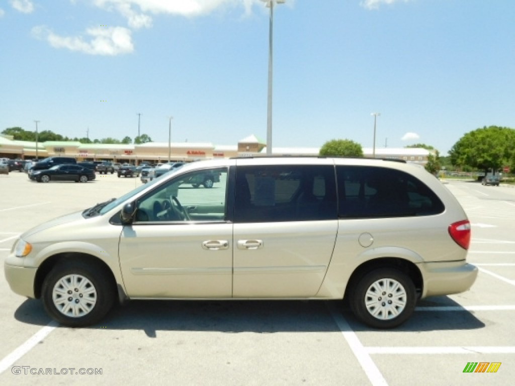 2005 Town & Country LX - Linen Gold Metallic / Medium Slate Gray photo #2