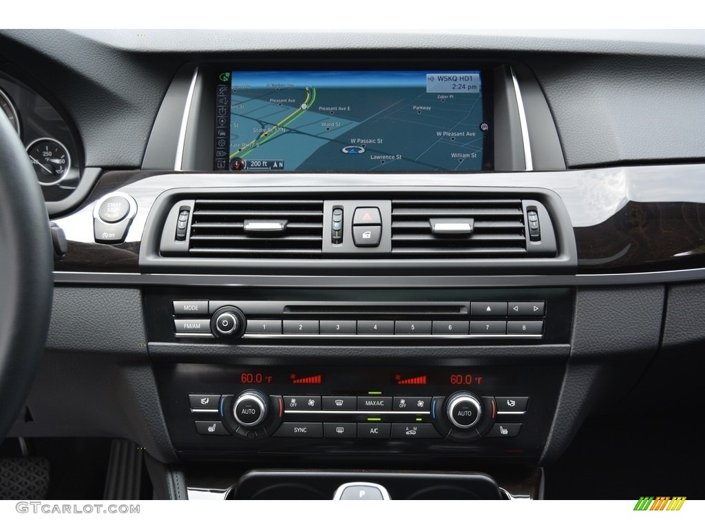 2016 5 Series 528i xDrive Sedan - Black Sapphire Metallic / Black photo #14