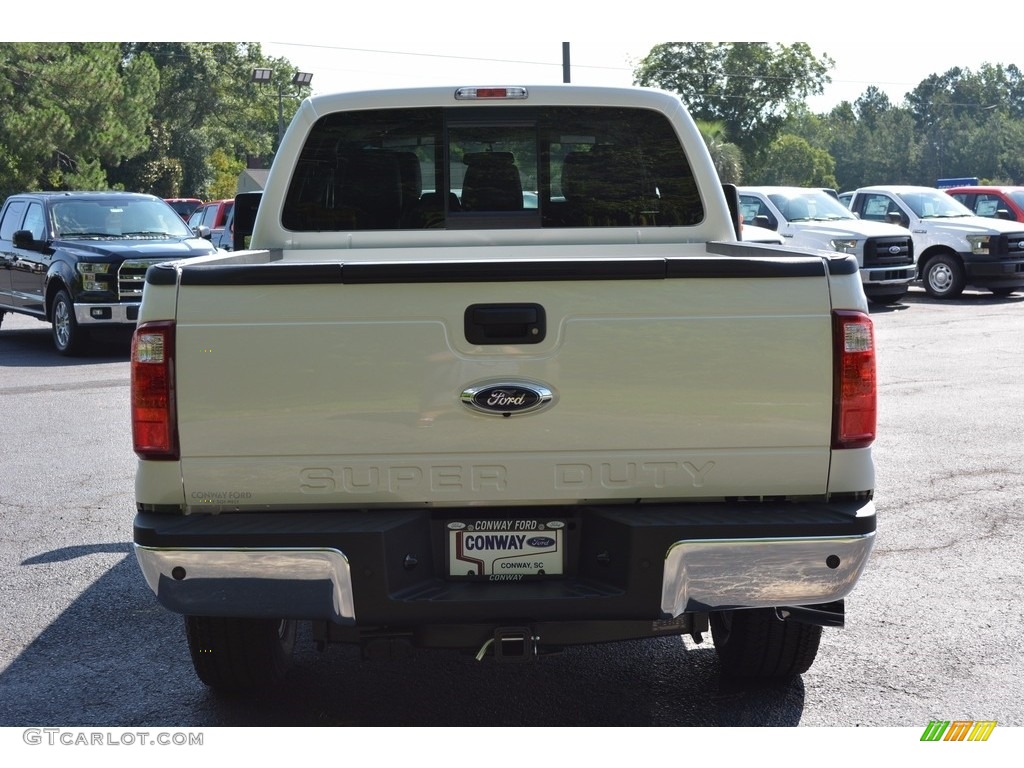 2016 F250 Super Duty Lariat Crew Cab 4x4 - White Platinum Metallic / Black photo #4