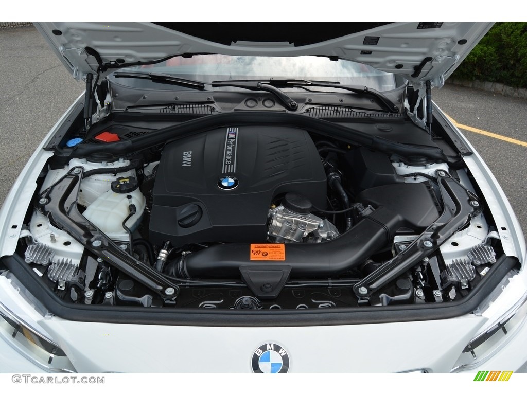 2016 BMW M235i Convertible Engine Photos