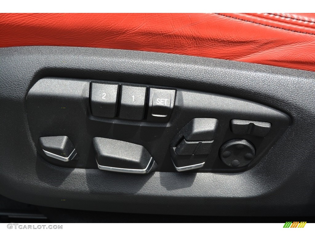 2015 BMW X5 M Standard X5 M Model Controls Photo #114429577