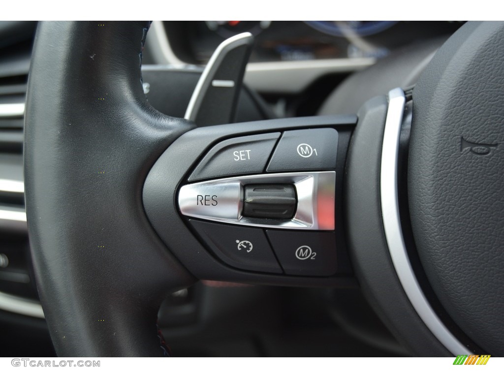 2015 BMW X5 M Standard X5 M Model Controls Photo #114429742