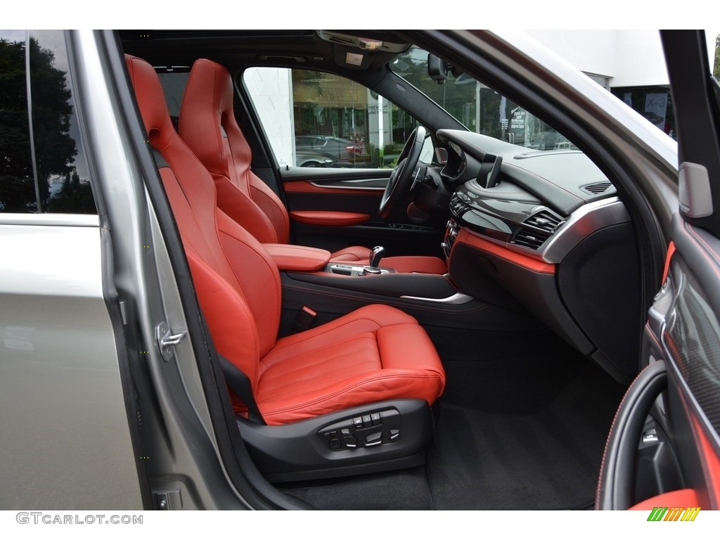 2015 BMW X5 M Standard X5 M Model Front Seat Photo #114430009