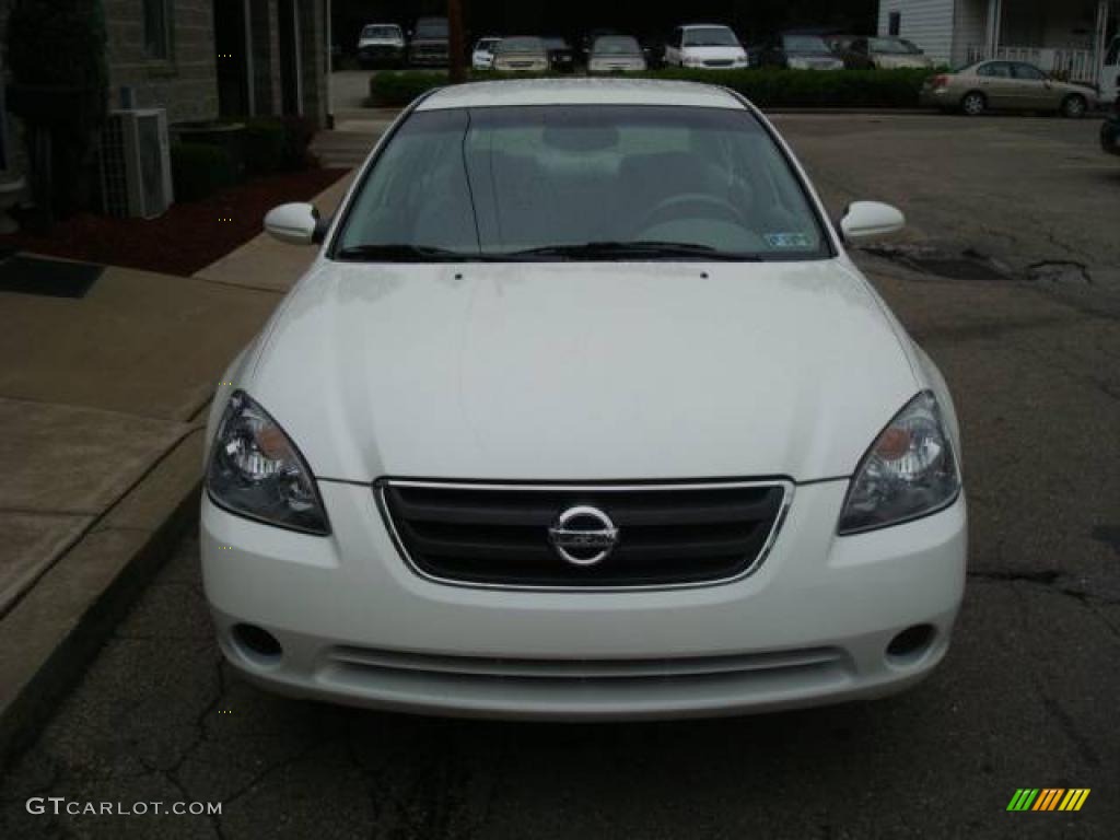 2003 Altima 2.5 S - Cloud White / Frost photo #6