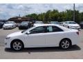 Super White - Camry SE Photo No. 2