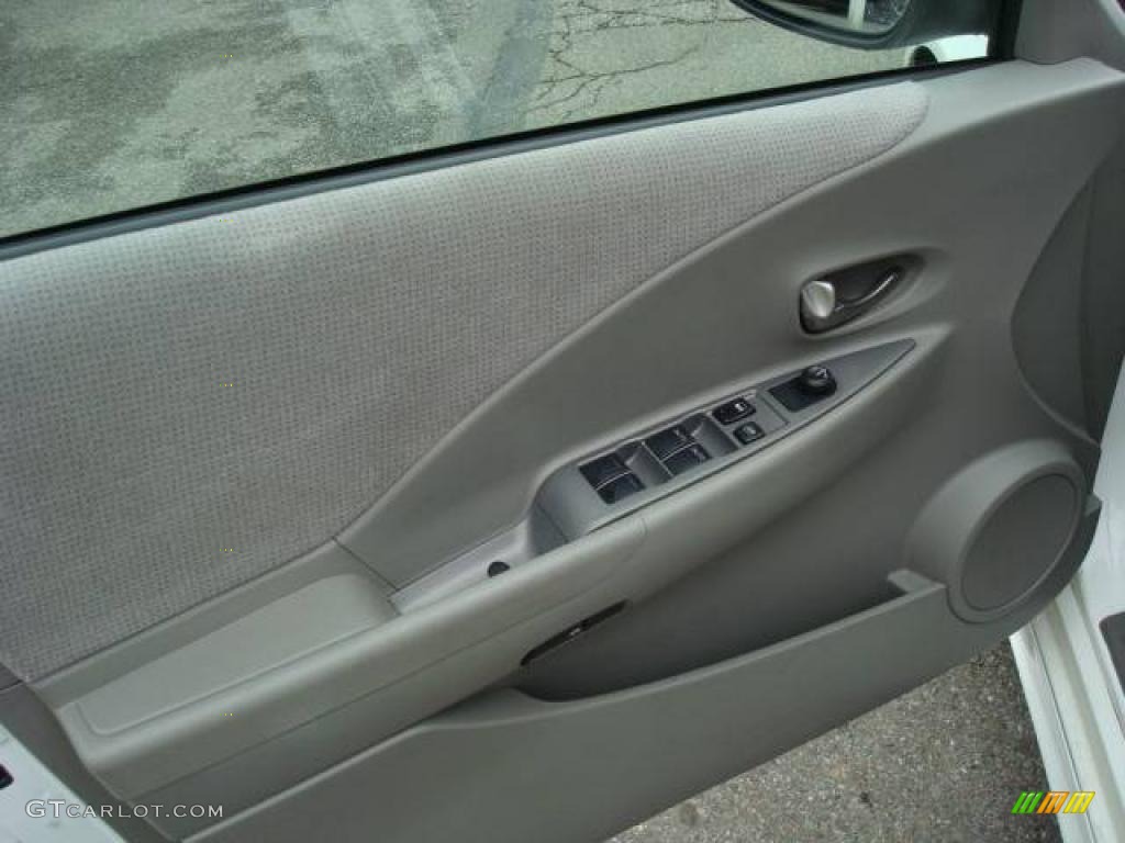 2003 Altima 2.5 S - Cloud White / Frost photo #11