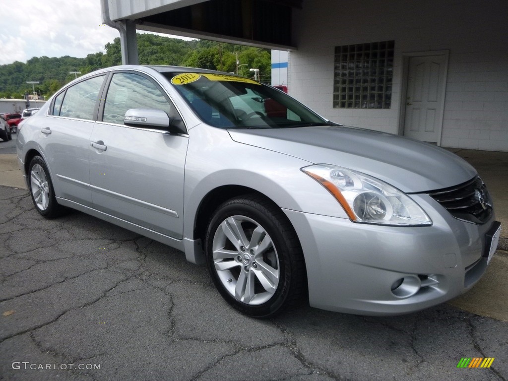 2012 Altima 3.5 SR - Brilliant Silver / Charcoal photo #8