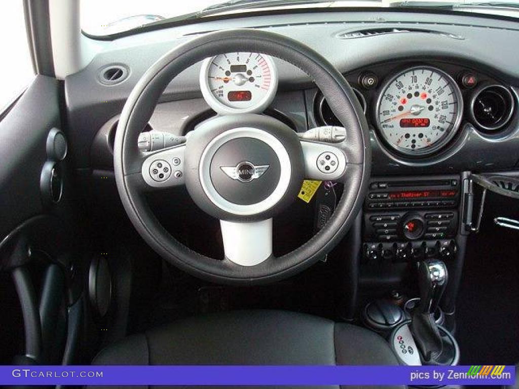 2006 Cooper Hardtop - British Racing Green Metallic / Black/Panther Black photo #6