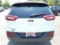 Bright White - Cherokee Latitude 4x4 Photo No. 5