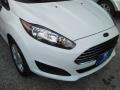 2016 Oxford White Ford Fiesta SE Hatchback  photo #2