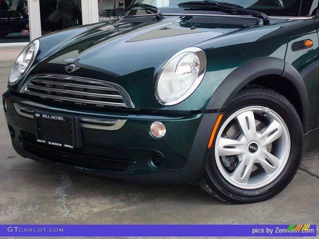 2006 Cooper Hardtop - British Racing Green Metallic / Black/Panther Black photo #21