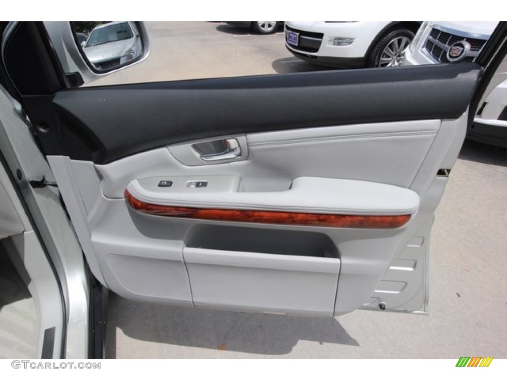 2006 RX 330 - Millenium Silver Metallic / Light Gray photo #26