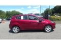 Ruby Red Metallic - Fiesta SE Hatchback Photo No. 8