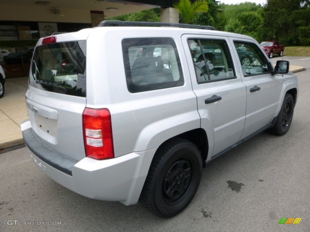 2007 Patriot Sport 4x4 - Bright Silver Metallic / Pastel Slate Gray photo #2