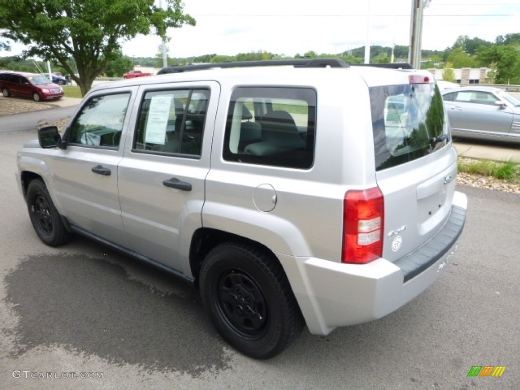 2007 Patriot Sport 4x4 - Bright Silver Metallic / Pastel Slate Gray photo #11