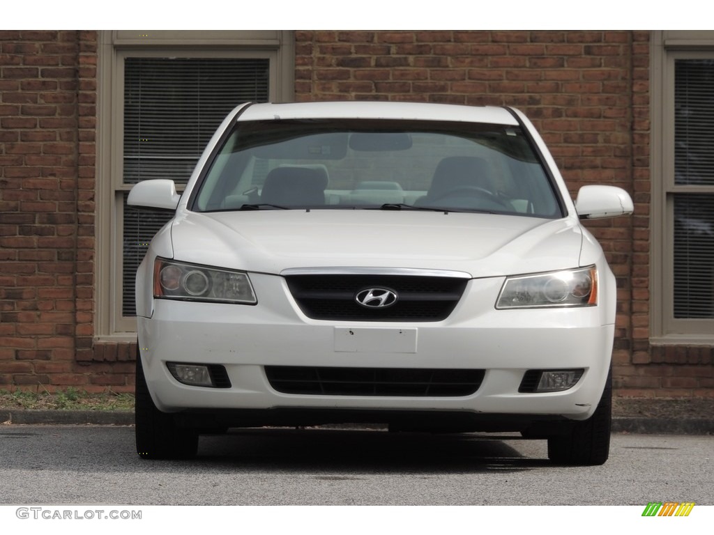2007 Sonata SE V6 - Arctic White / Gray photo #4