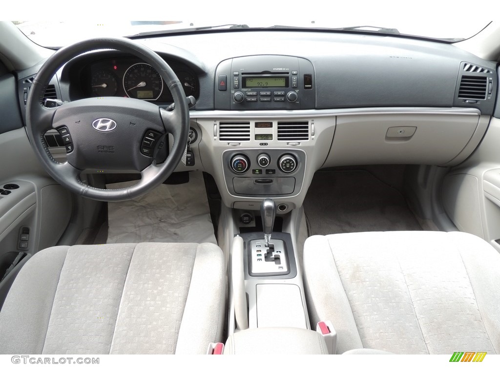 2007 Sonata SE V6 - Arctic White / Gray photo #14