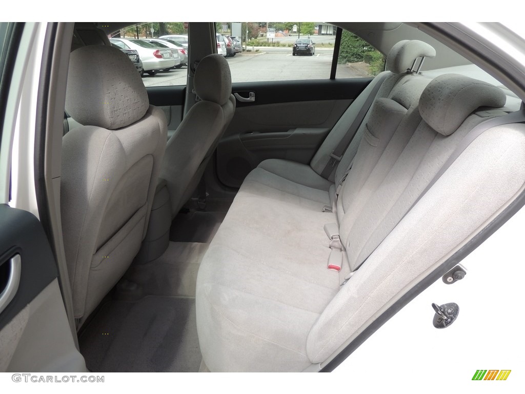 2007 Sonata SE V6 - Arctic White / Gray photo #26