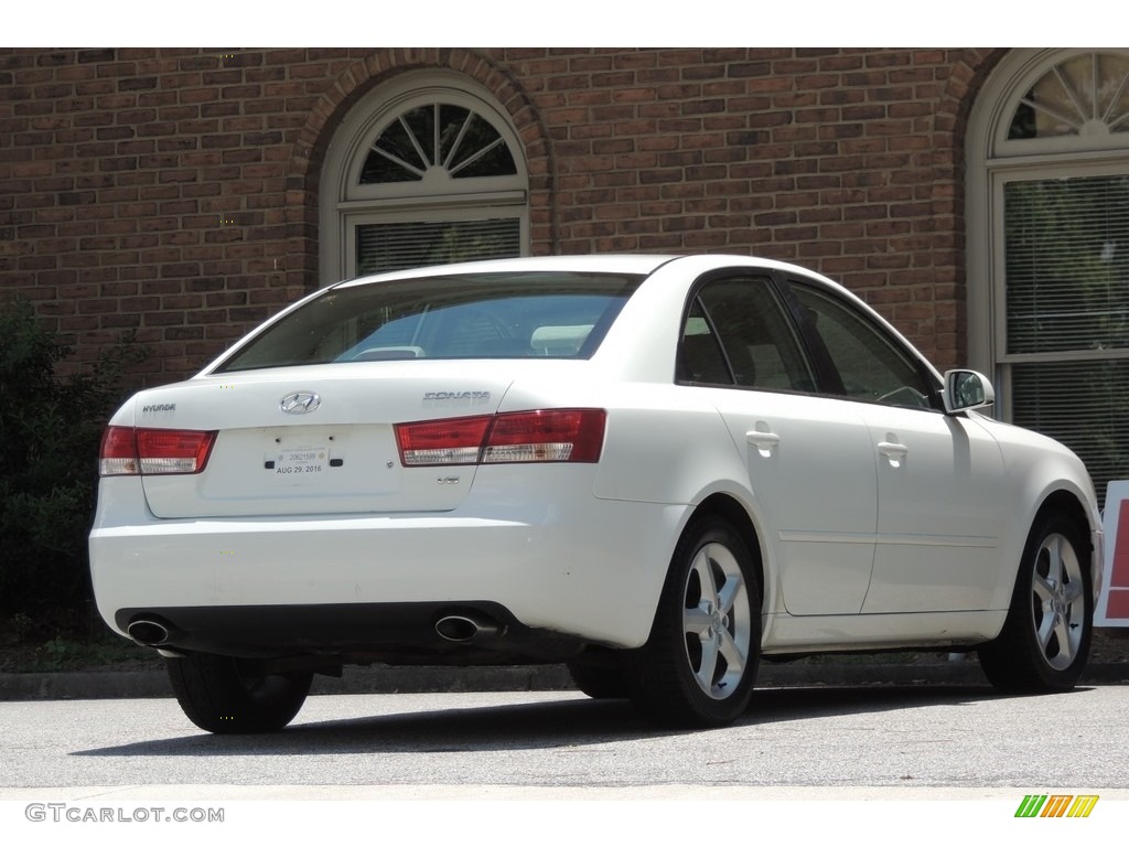 2007 Sonata SE V6 - Arctic White / Gray photo #36