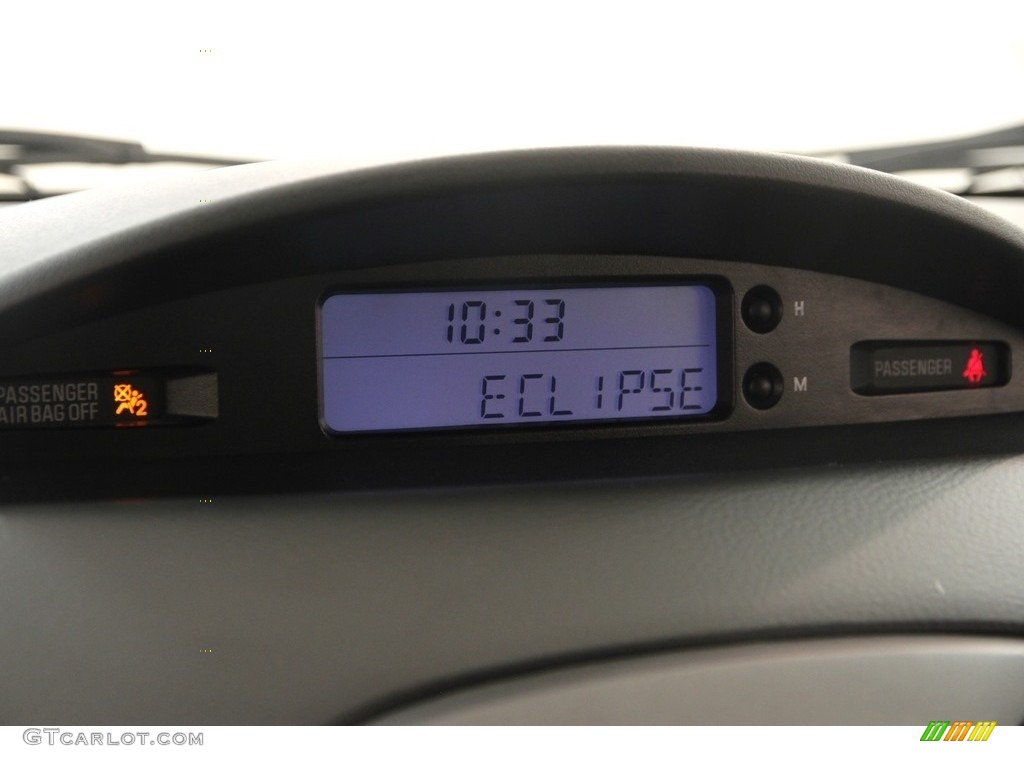 2011 Eclipse GS Coupe - Northstar White / Dark Charcoal photo #8