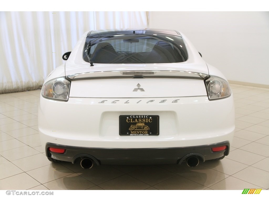 2011 Eclipse GS Coupe - Northstar White / Dark Charcoal photo #14