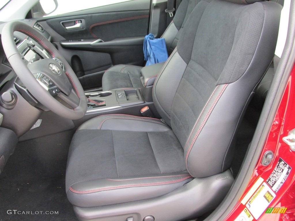 Black Interior 2017 Toyota Camry XSE Photo #114478426