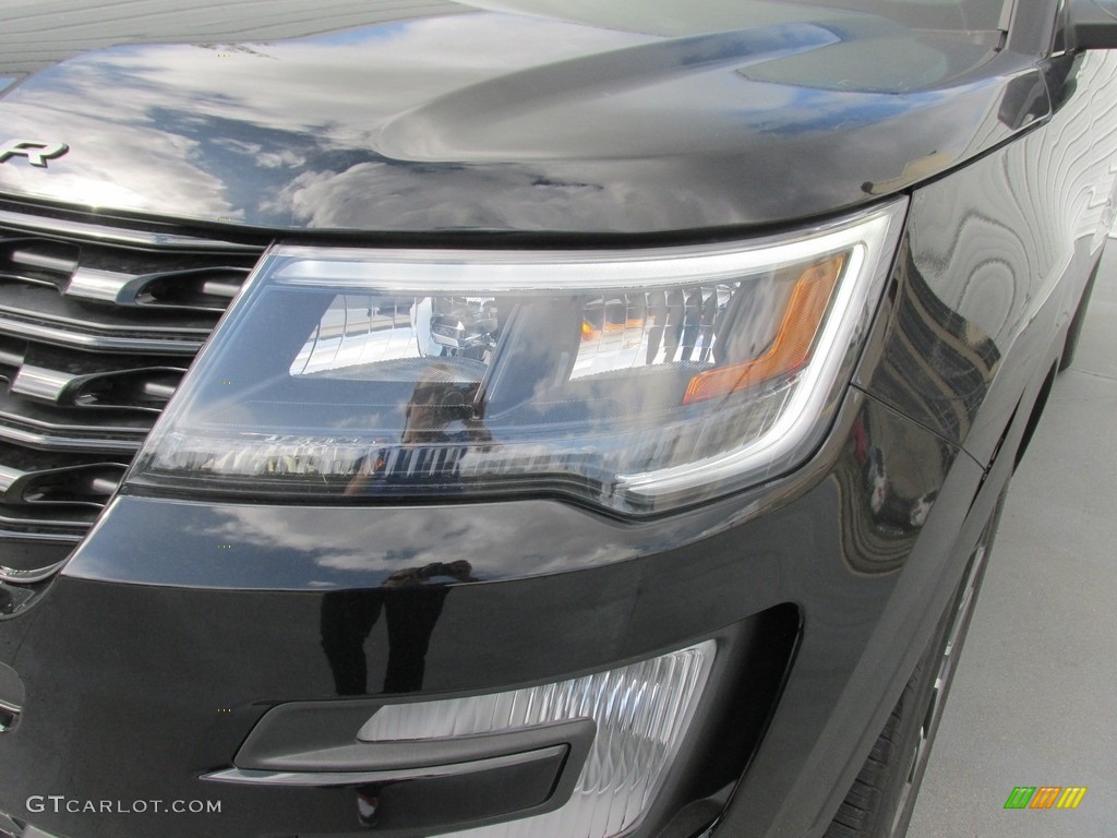 2017 Explorer Sport 4WD - Shadow Black / Ebony Black photo #9