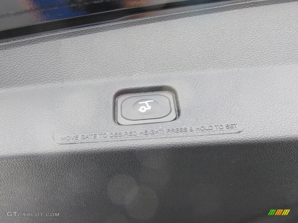 2017 Explorer Sport 4WD - Shadow Black / Ebony Black photo #20