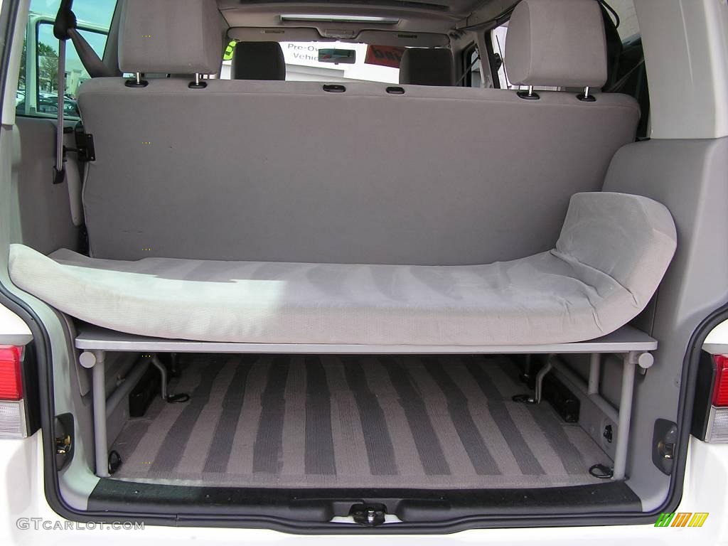 2003 EuroVan MV - Arctic White / Gray photo #14