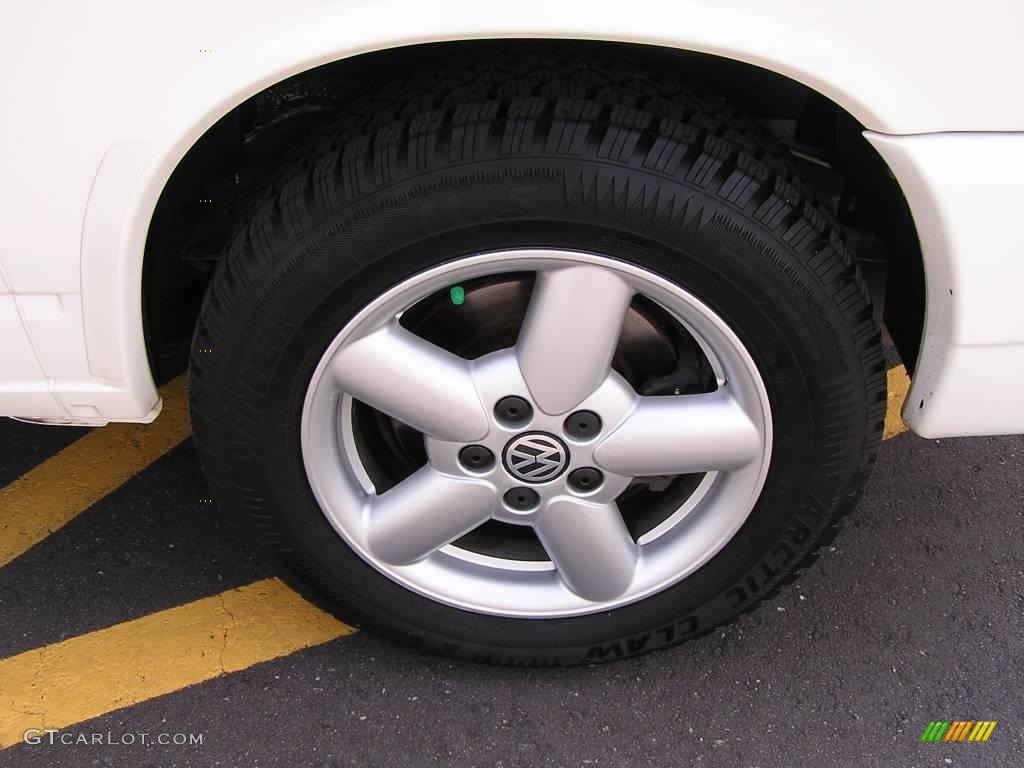 2003 EuroVan MV - Arctic White / Gray photo #17